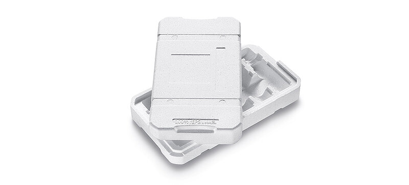 Une boîte d'emballage de protection blanche sur mesure en PSE recyclé